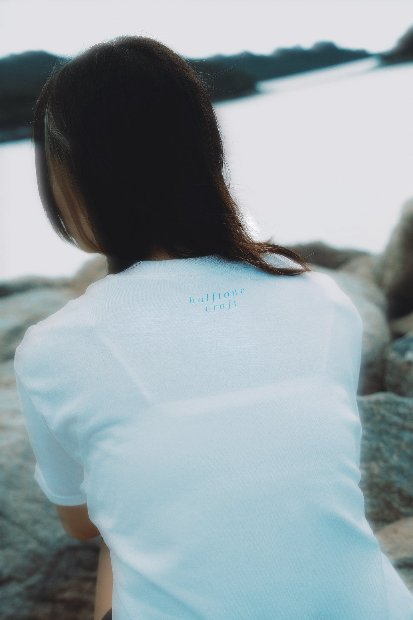 「Walk on the clouds Tee」短袖T恤