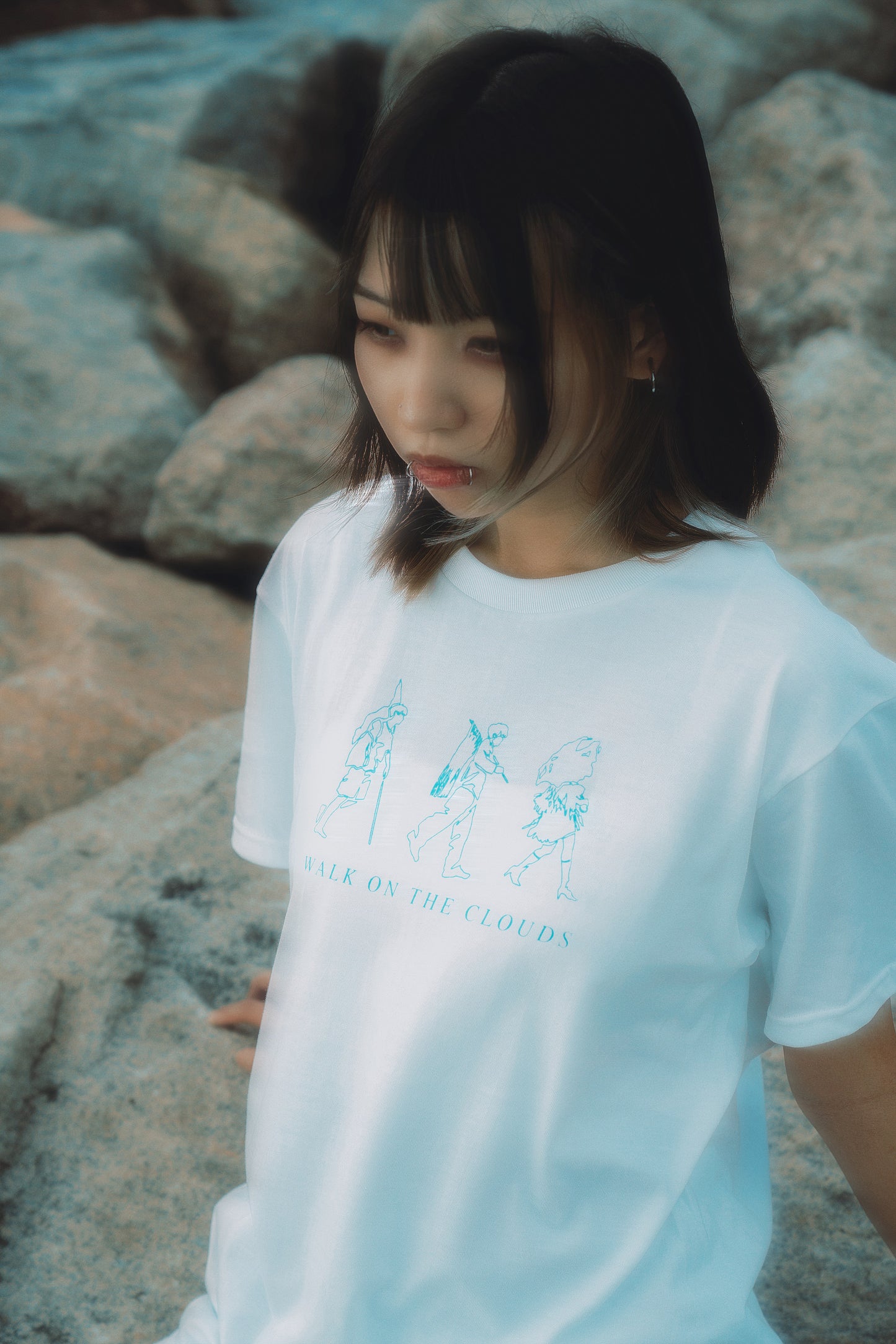 「Walk on the clouds Tee」短袖T恤